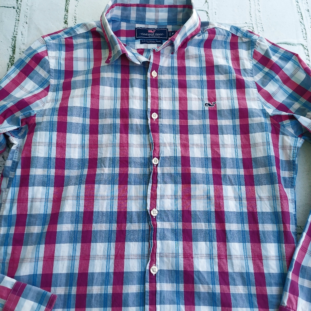 Vineyard Vines Button Up - image 5